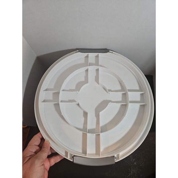 Sterilite Cake Carrier Container Domed Cover 12" Cake Pie Taker Gray Plastic - Picture 8 of 9